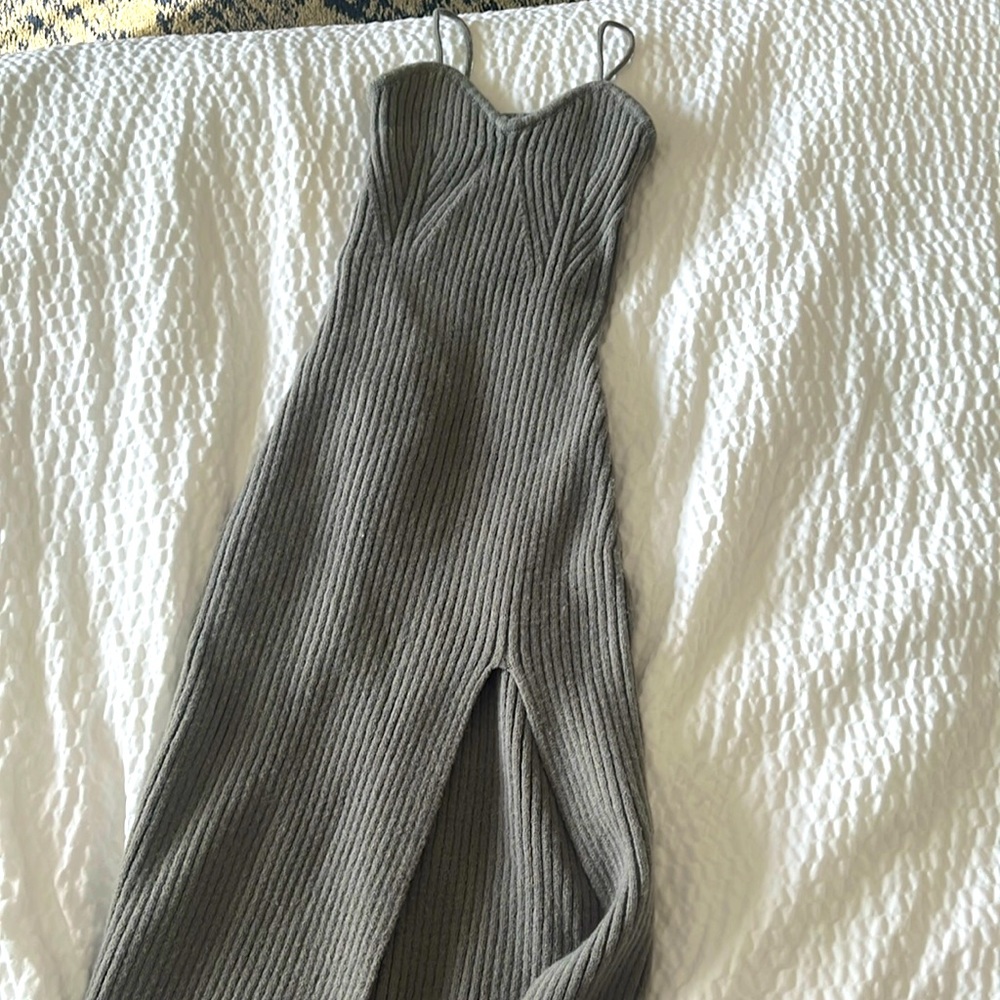 Chic and little sexy cider knitted solid midi dress